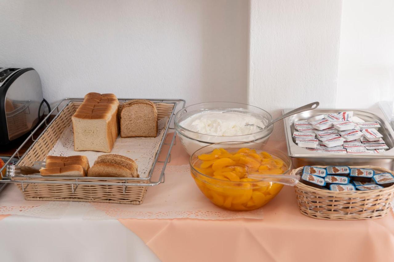 Ayeri Hotel Páros Zewnętrze zdjęcie