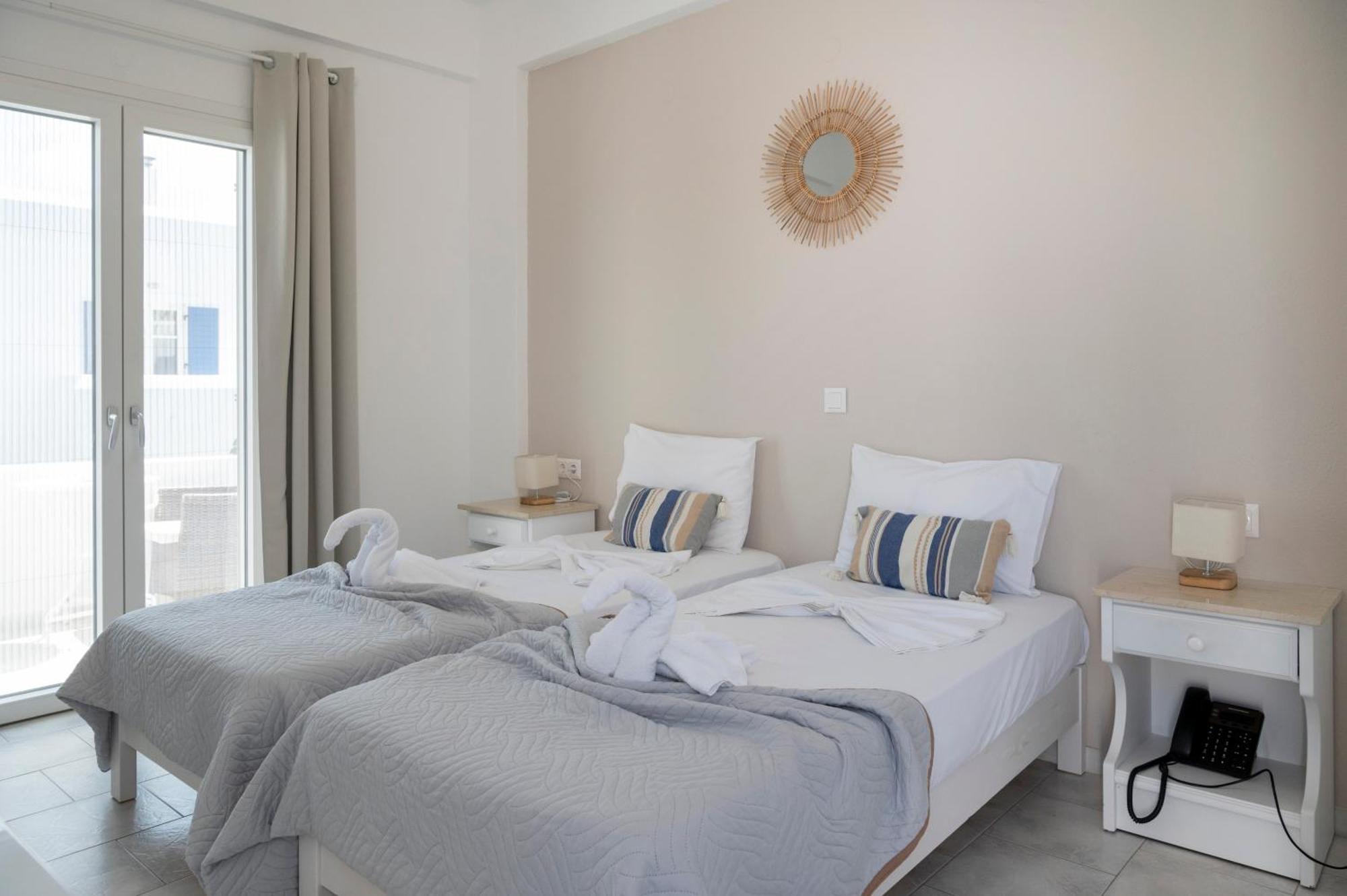 Ayeri Hotel Páros Zewnętrze zdjęcie